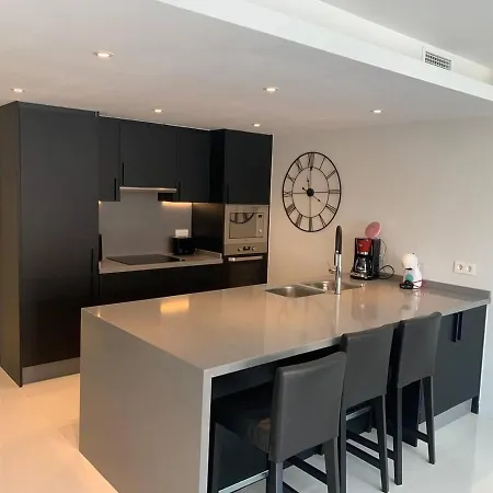 Διαμέρισμα Modern Puerto Banus -2 Beds *